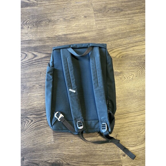 Osprey Arcane Flap Pack Stonewash Gray Accel Laptop Sleeve - Picture 2 of 4